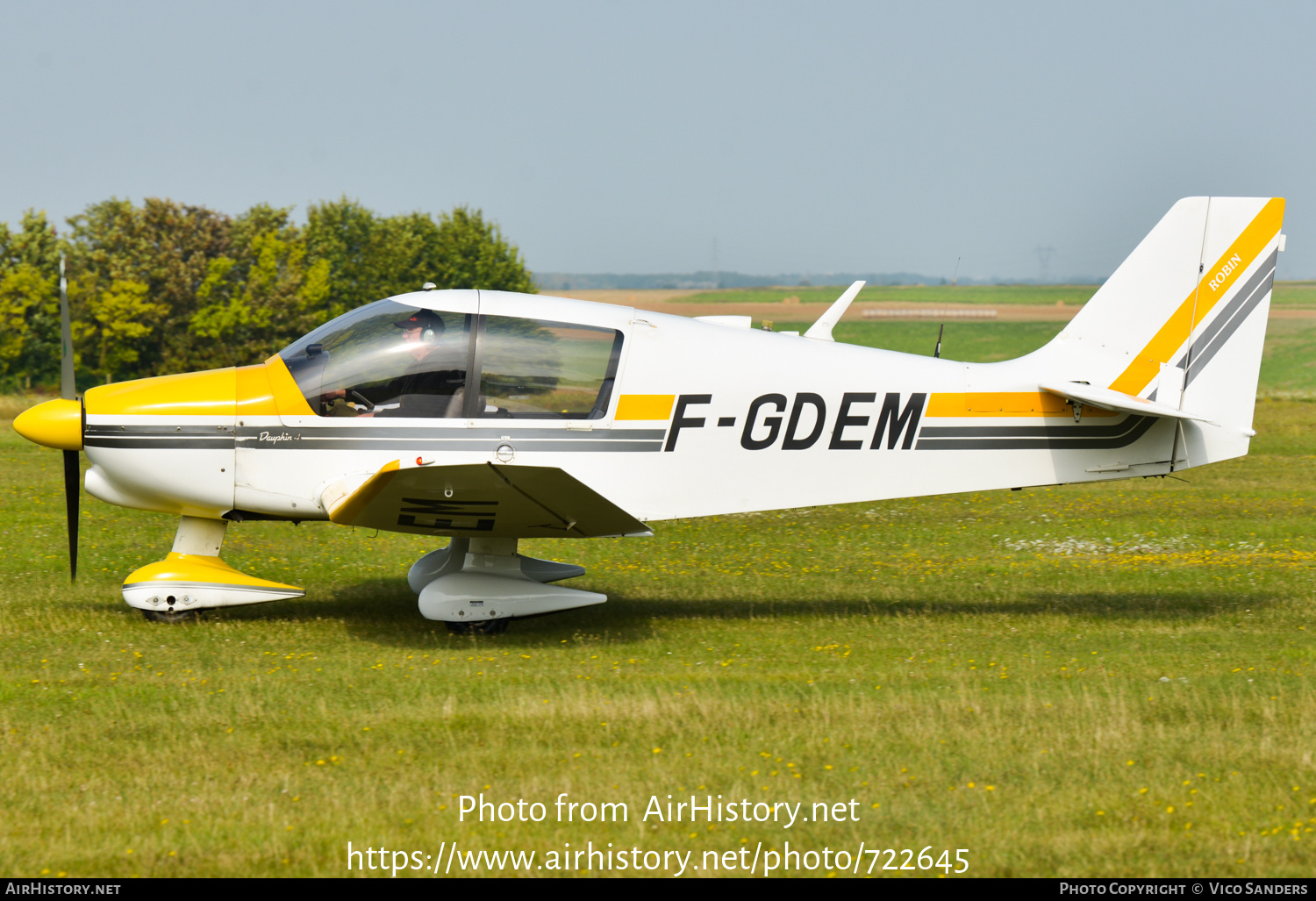 Aircraft Photo of F-GDEM | Robin DR-400-120 Dauphin 2+2 | AirHistory.net #722645