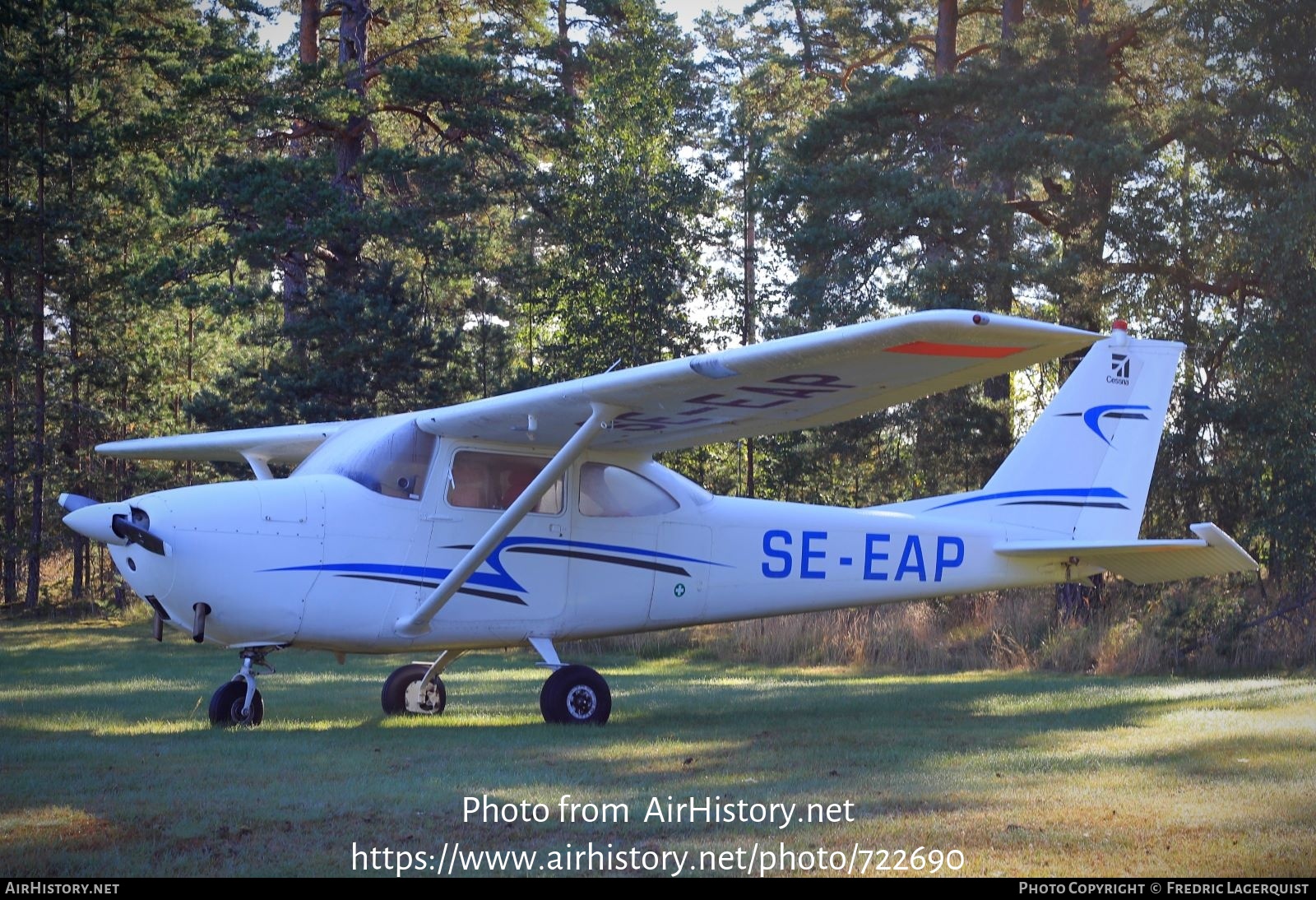 Aircraft Photo of SE-EAP | Cessna 172D Skyhawk | AirHistory.net #722690