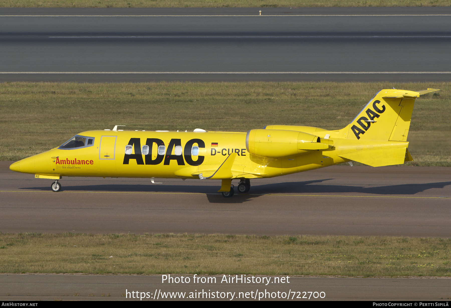 Aircraft Photo of D-CURE | Learjet 60XR | ADAC Luftrettung | AirHistory.net #722700