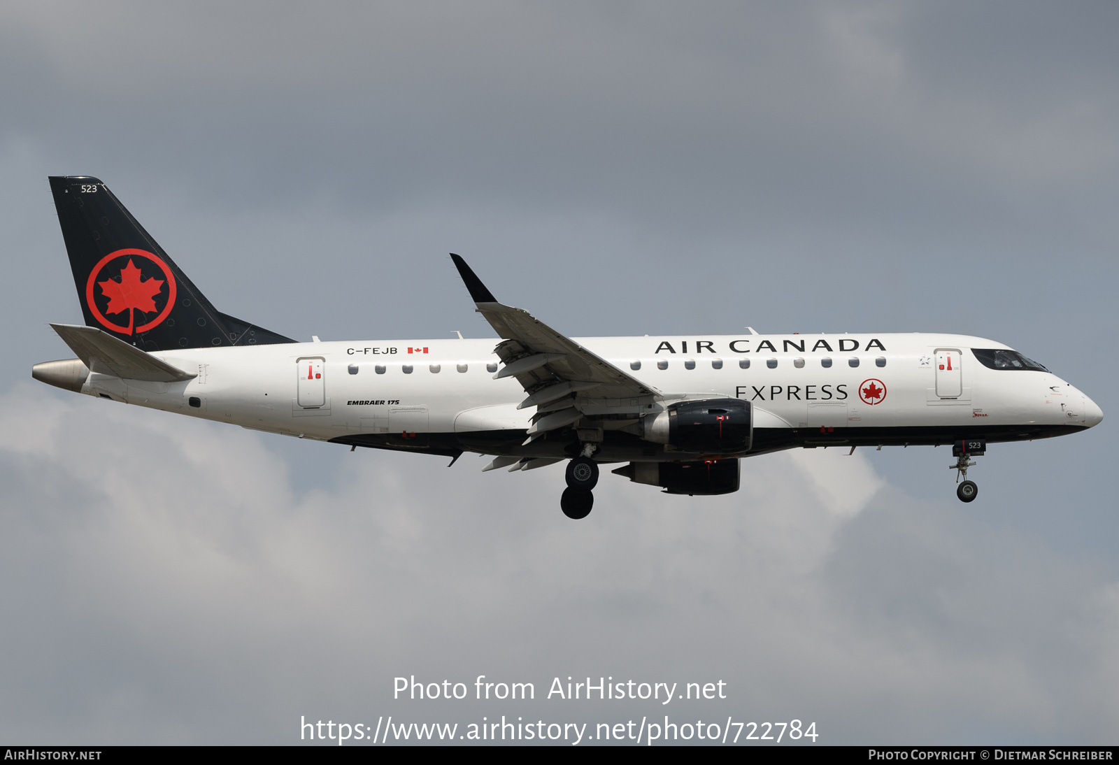 Aircraft Photo of C-FEJB | Embraer 175LR (ERJ-170-200LR) | Air Canada Express | AirHistory.net #722784