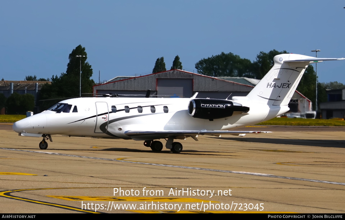 Aircraft Photo of HA-JEX | Cessna 650 Citation VI | AirHistory.net #723045