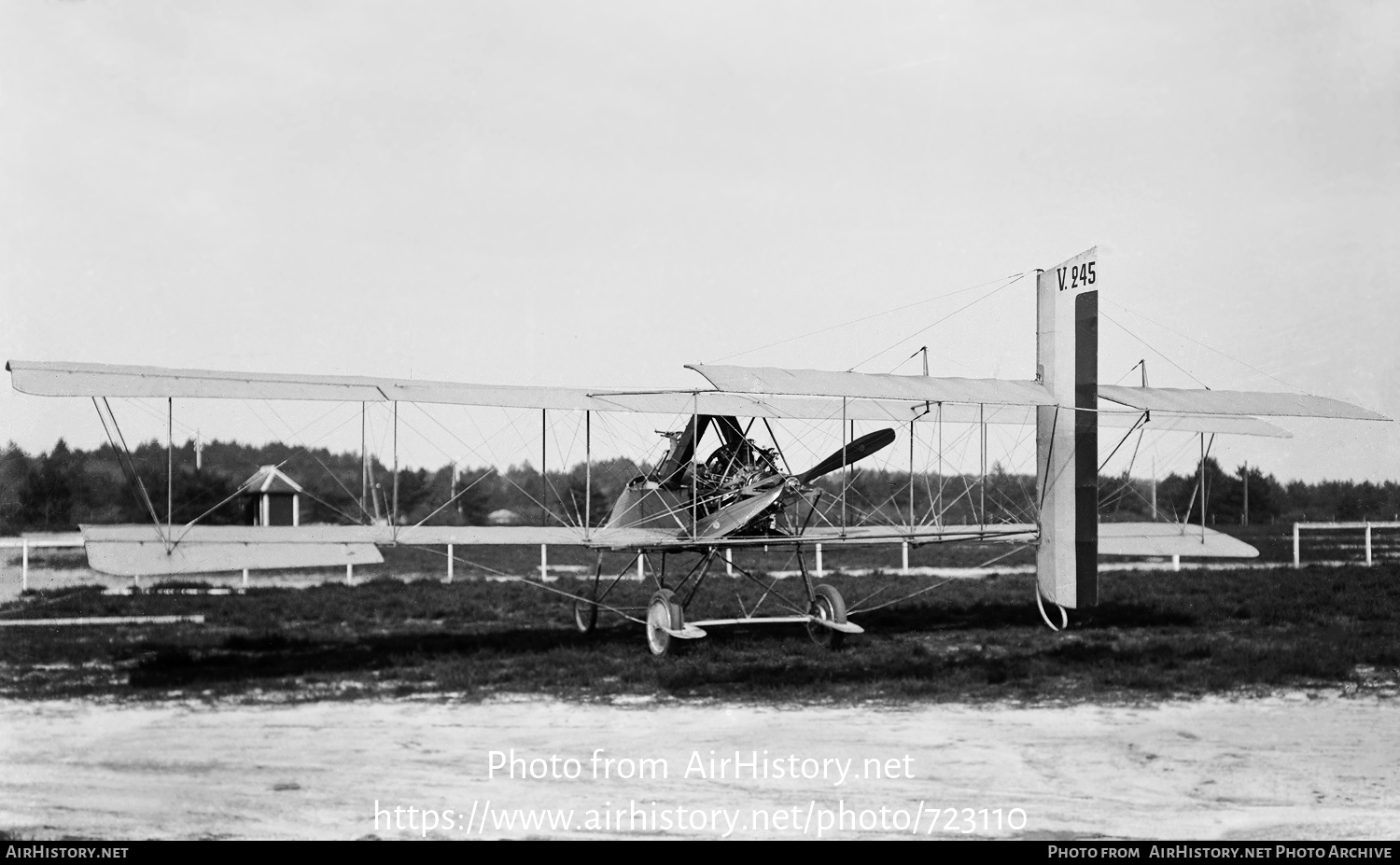 Aircraft Photo of V245 | Voisin IV LB | France - Air Force | AirHistory.net #723110