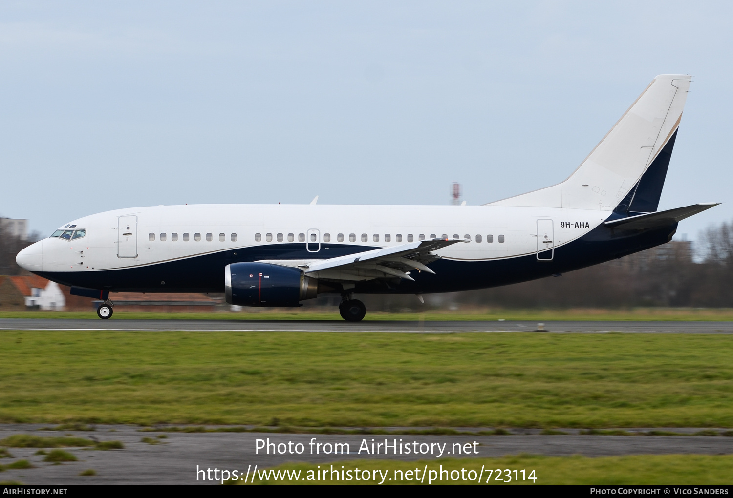 Aircraft Photo of 9H-AHA | Boeing 737-505 | AirHistory.net #723114