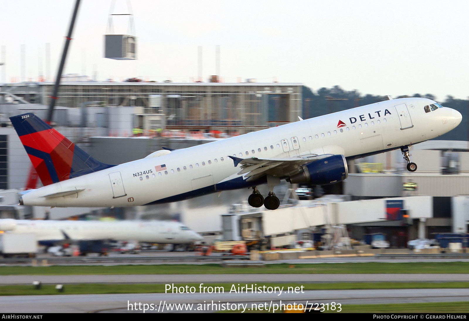 Aircraft Photo of N324US | Airbus A320-211 | Delta Air Lines | AirHistory.net #723183