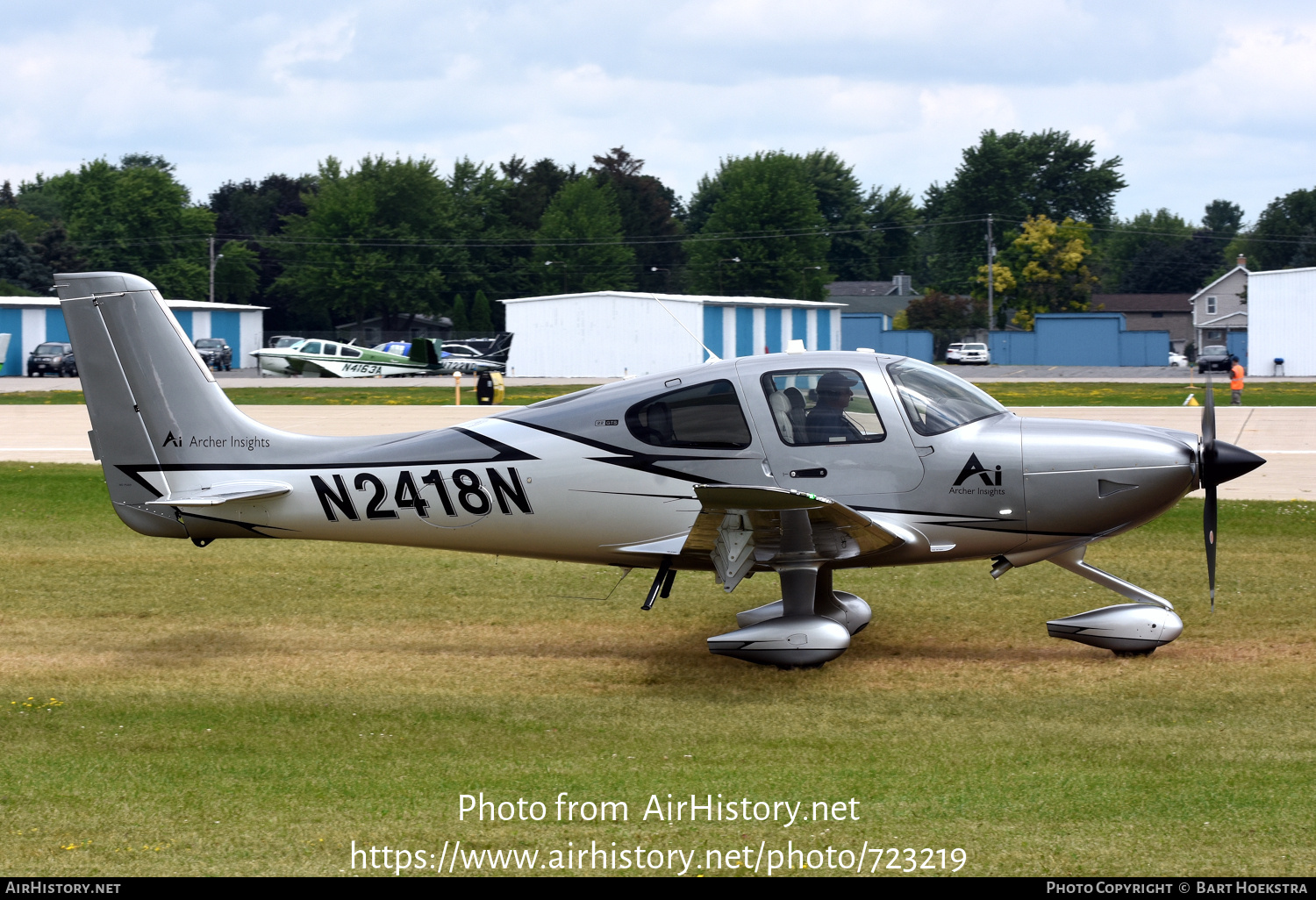 Aircraft Photo of N2418N | Cirrus SR-22 G6-GTS Carbon | Archer Insights | AirHistory.net #723219