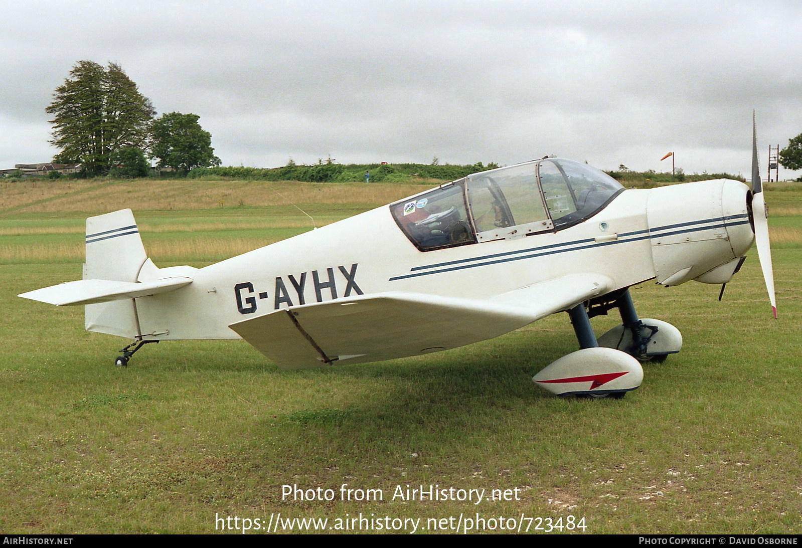 Aircraft Photo of G-AYHX | SAN Jodel D-117A | AirHistory.net #723484