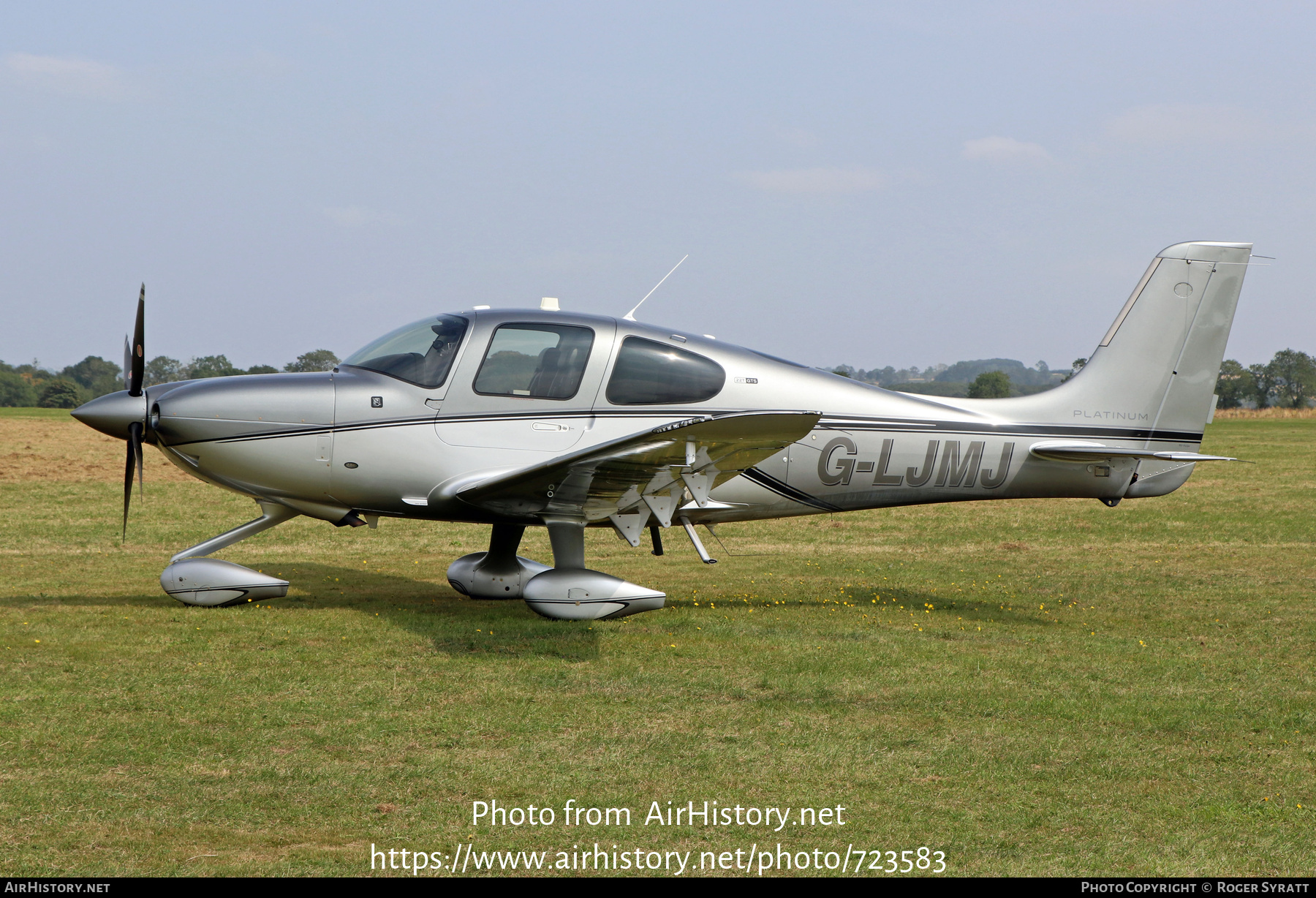 Aircraft Photo of G-LJMJ | Cirrus SR-22T G6-GTS Platinum | AirHistory.net #723583