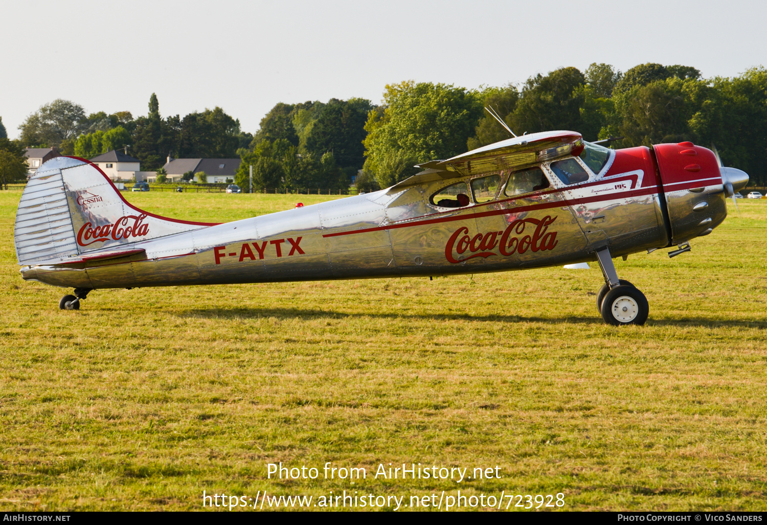 Aircraft Photo of F-AYTX | Cessna 195A | AirHistory.net #723928