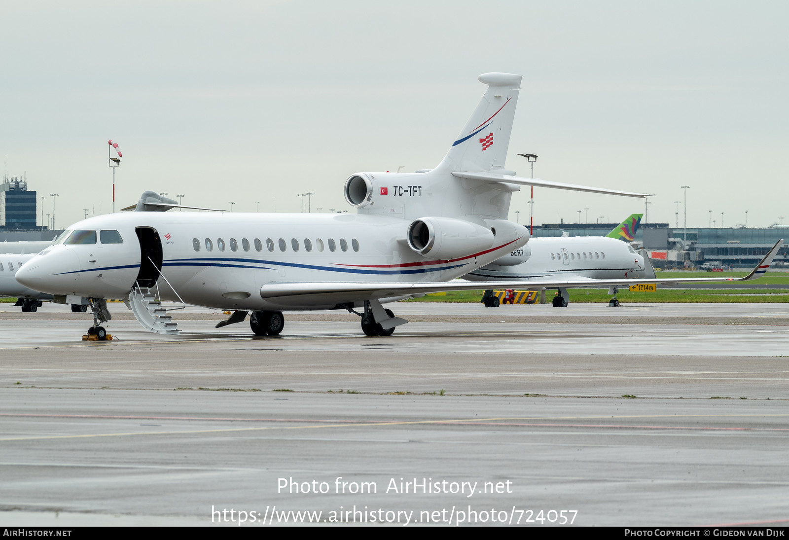 Aircraft Photo of TC-TFT | Dassault Falcon 7X | Tosyalı Holding | AirHistory.net #724057