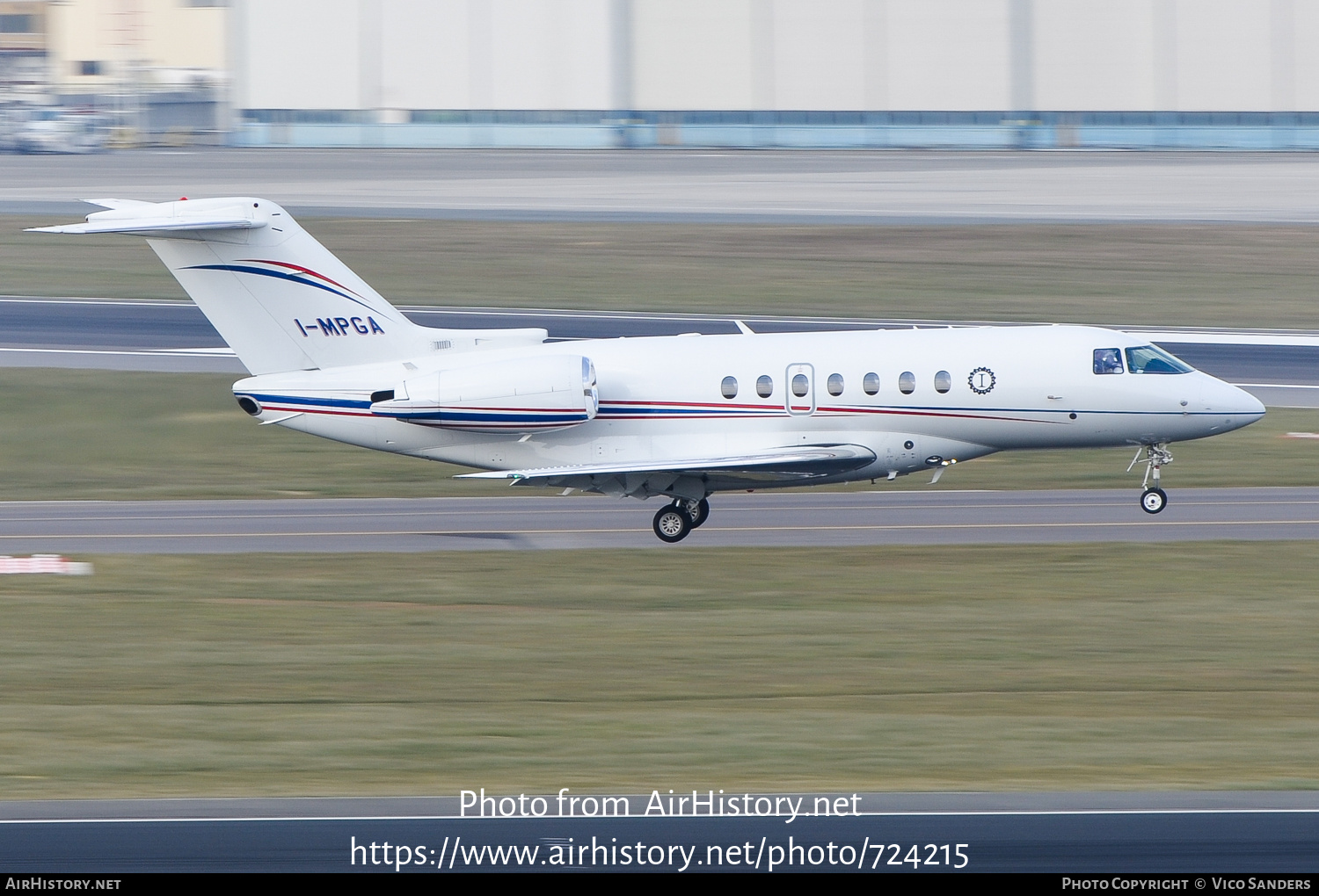 Aircraft Photo of I-MPGA | Hawker Beechcraft 4000 | AirHistory.net #724215