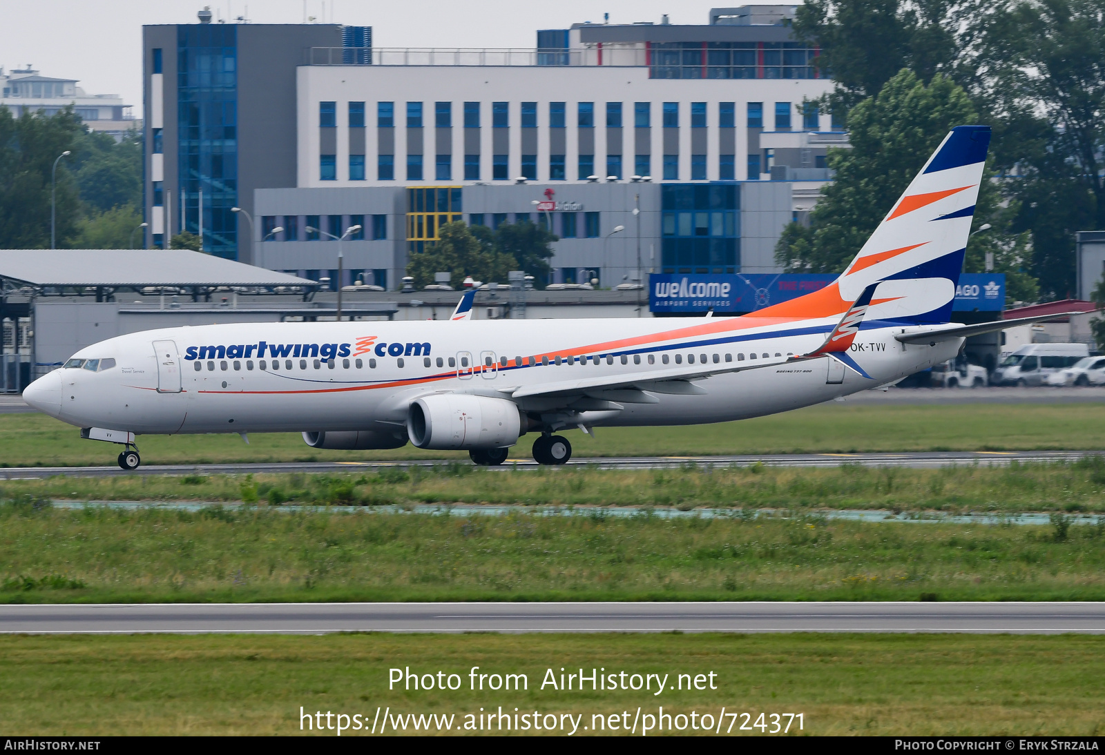 Aircraft Photo of OK-TVV | Boeing 737-86N | Smartwings | AirHistory.net #724371