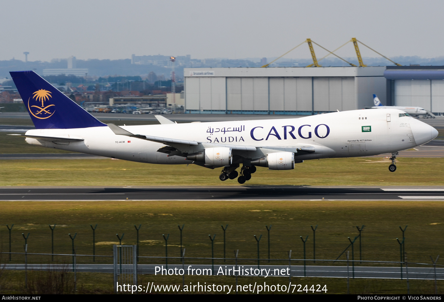 Aircraft Photo of TC-ACM | Boeing 747-428F/ER/SCD | Saudia - Saudi Arabian Airlines Cargo | AirHistory.net #724424