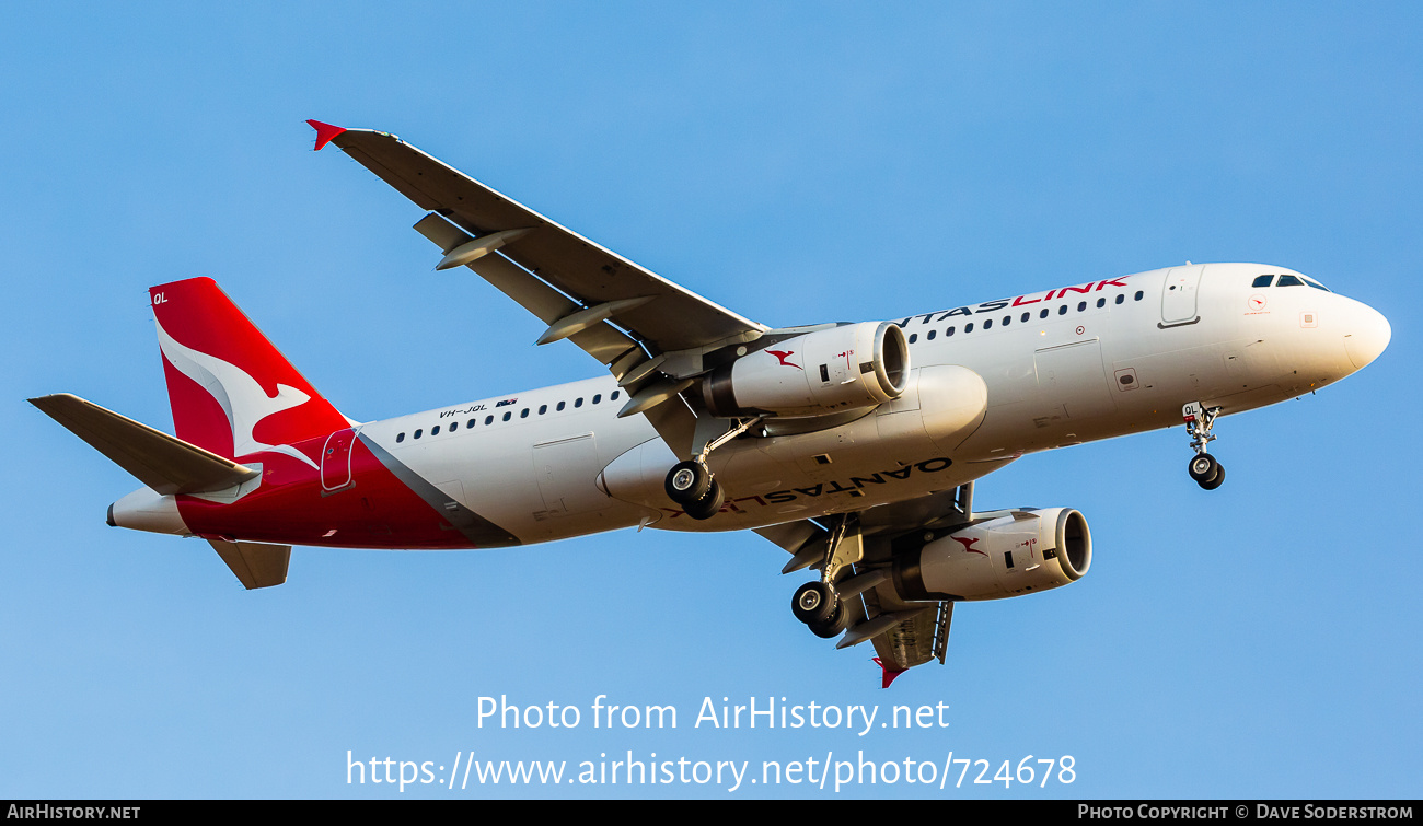 Aircraft Photo of VH-JQL | Airbus A320-232 | QantasLink | AirHistory.net #724678