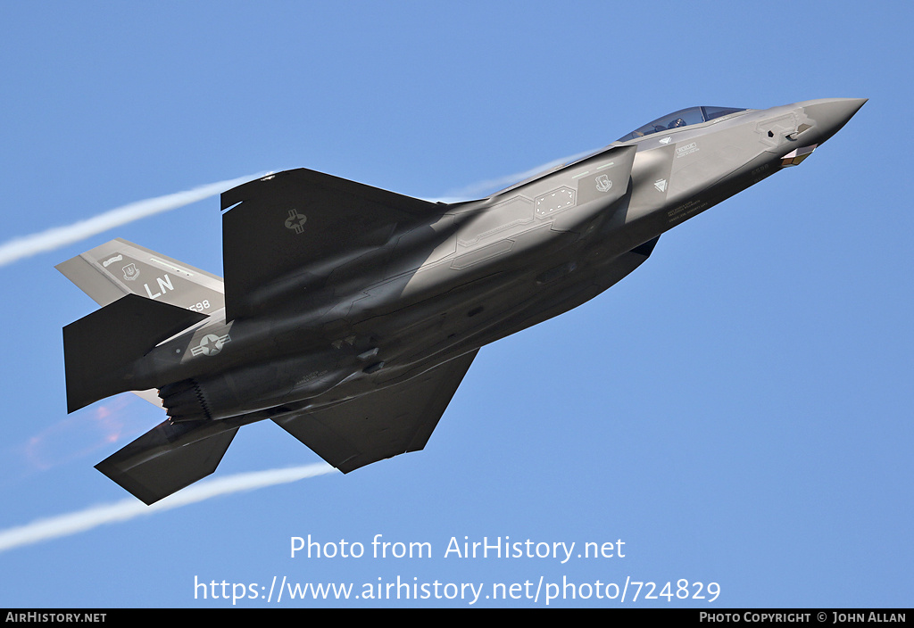 Aircraft Photo of 20-5598 / AF20-5598 | Lockheed Martin F-35A Lightning II | USA - Air Force | AirHistory.net #724829