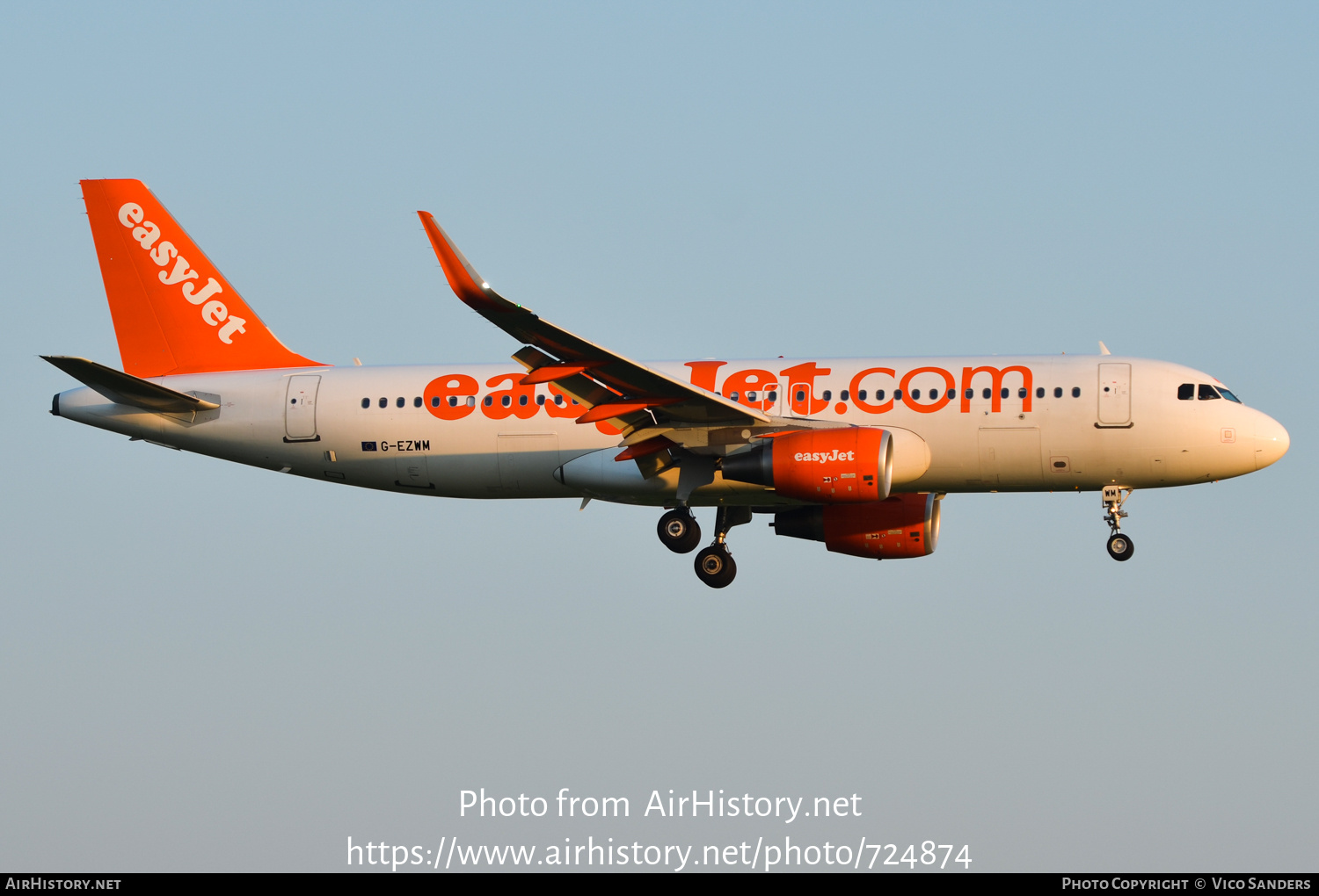 Aircraft Photo of G-EZWM | Airbus A320-214 | EasyJet | AirHistory.net #724874