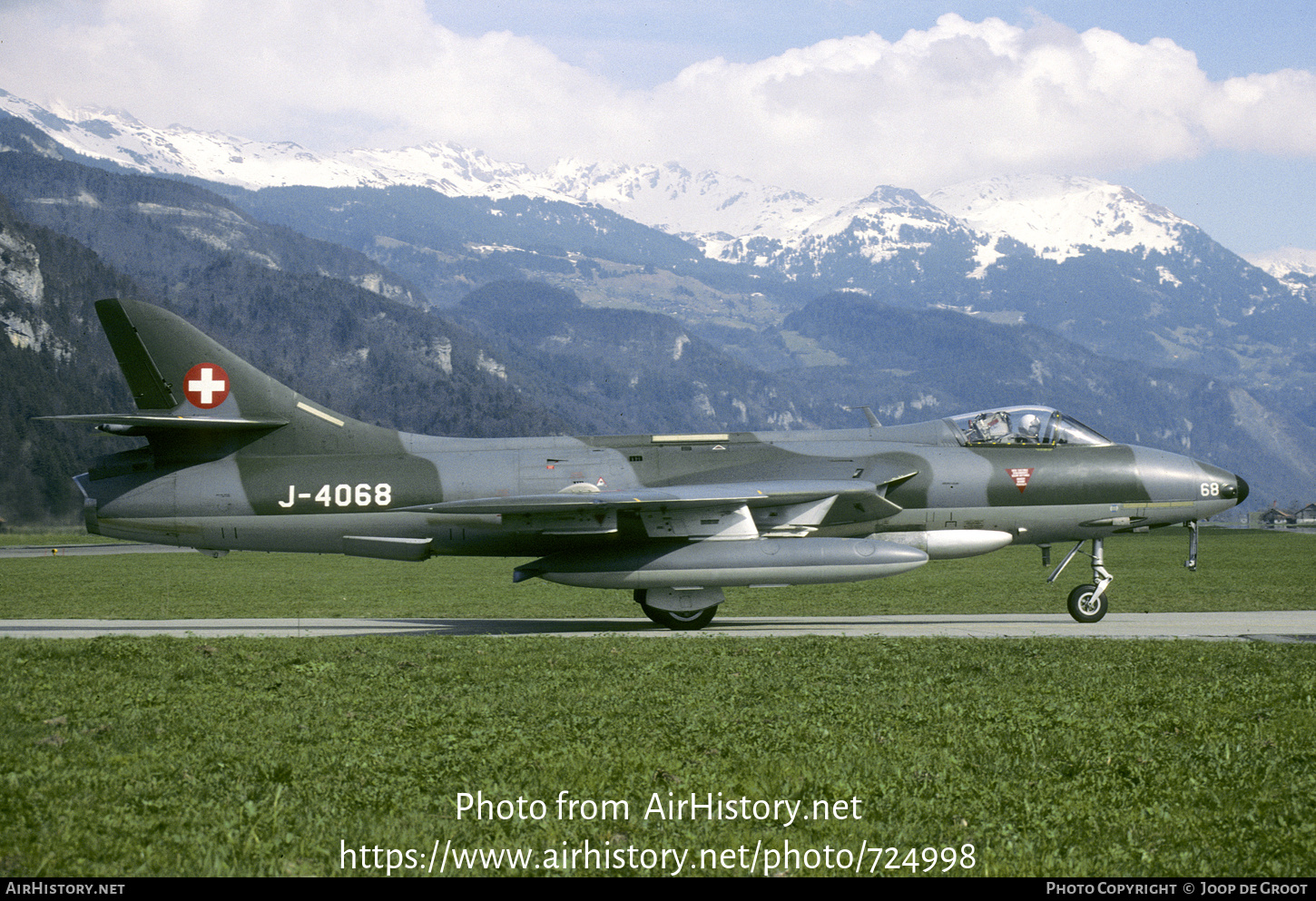 Aircraft Photo of J-4068 | Hawker Hunter F58 | Switzerland - Air Force | AirHistory.net #724998