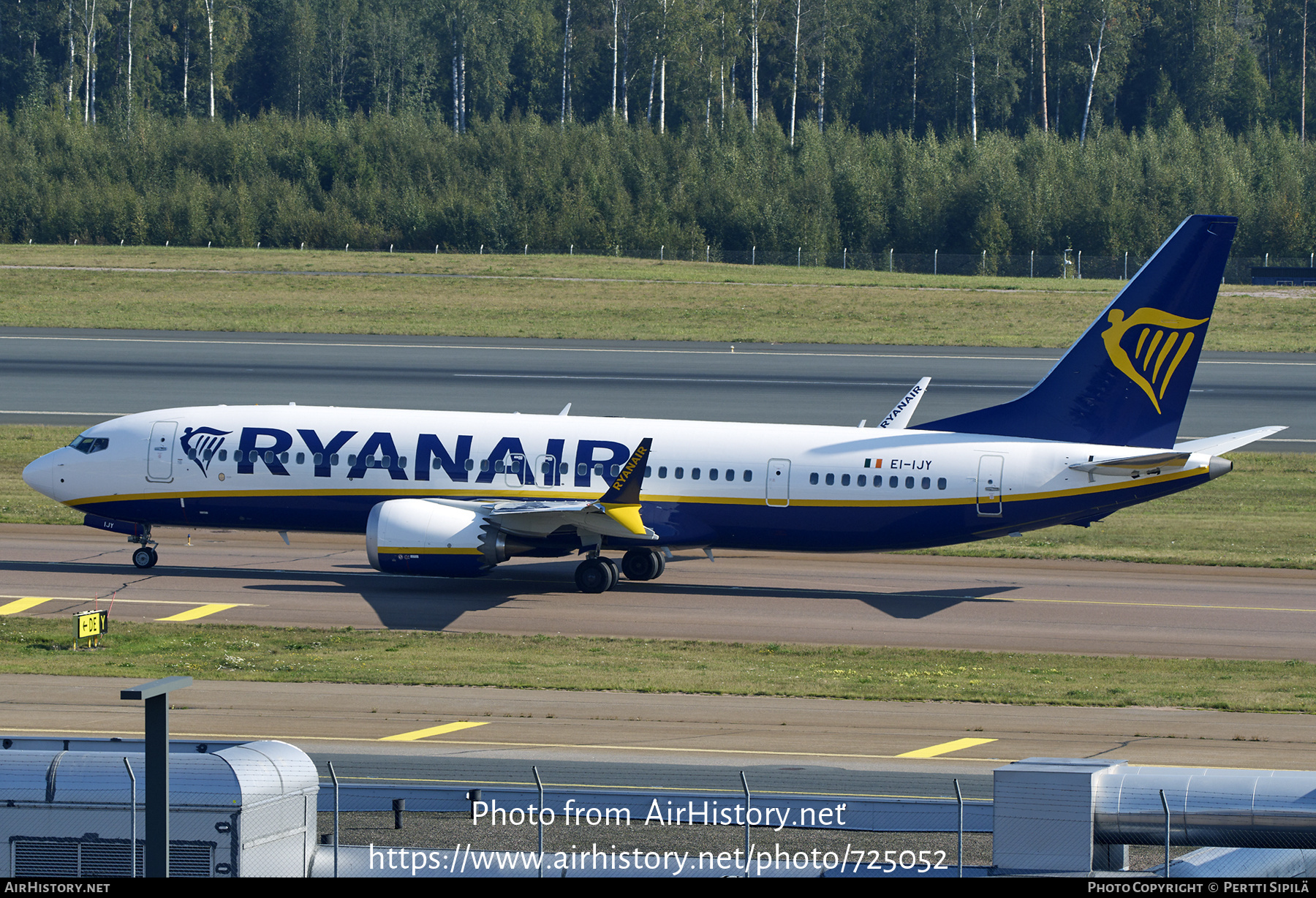 Aircraft Photo of EI-IJY | Boeing 737-8200 Max 200 | Ryanair | AirHistory.net #725052