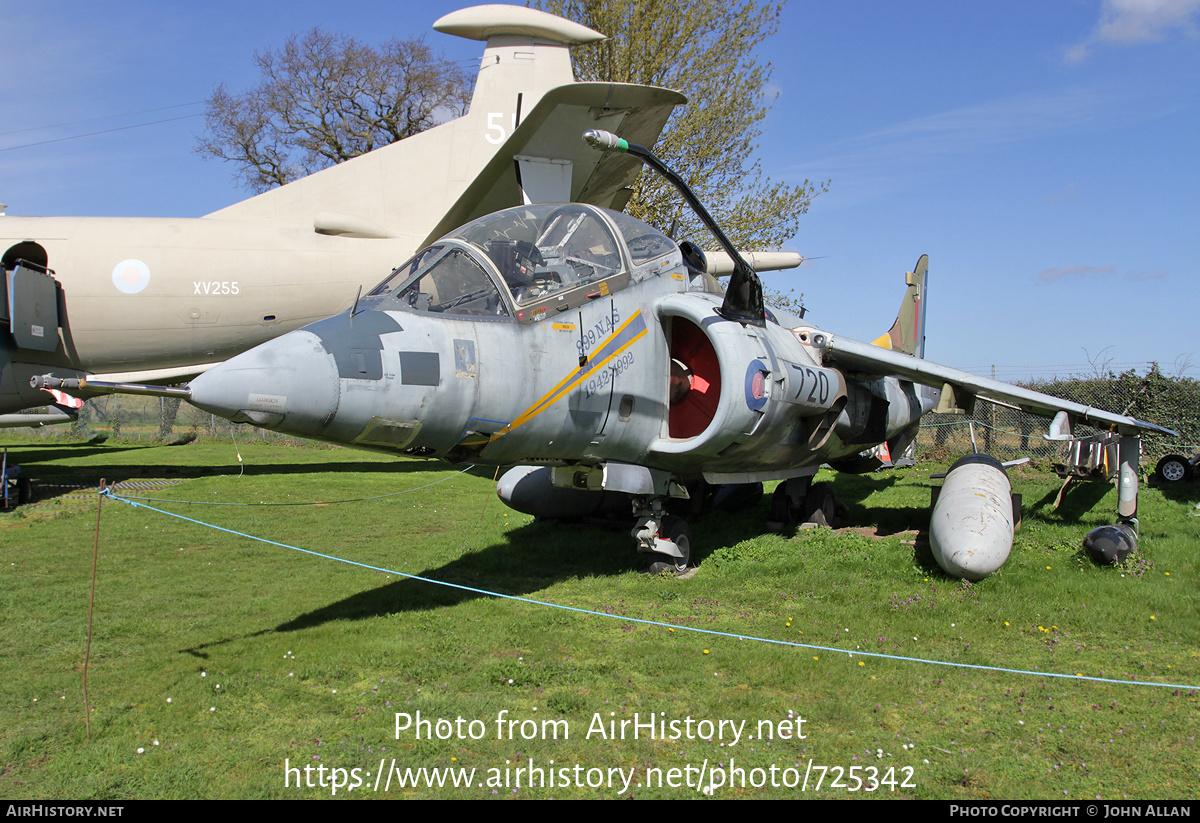 Aircraft Photo of XW268 | Hawker Siddeley Harrier T4N | UK - Navy | AirHistory.net #725342