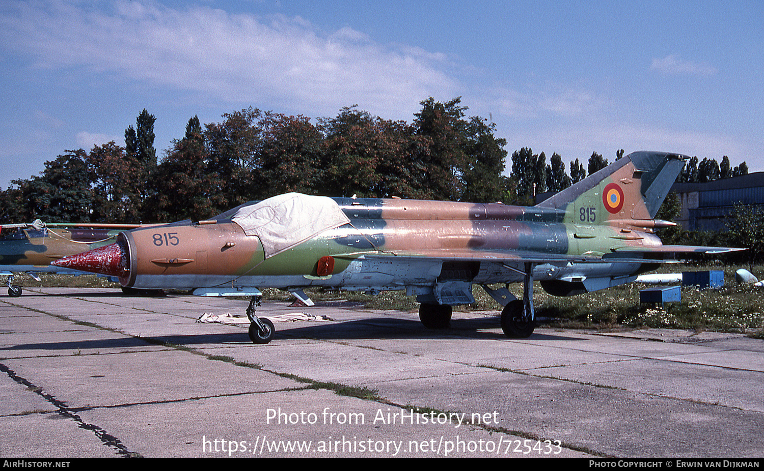 Aircraft Photo of 815 | Mikoyan-Gurevich MiG-21M Lancer A | Romania - Air Force | AirHistory.net #725433