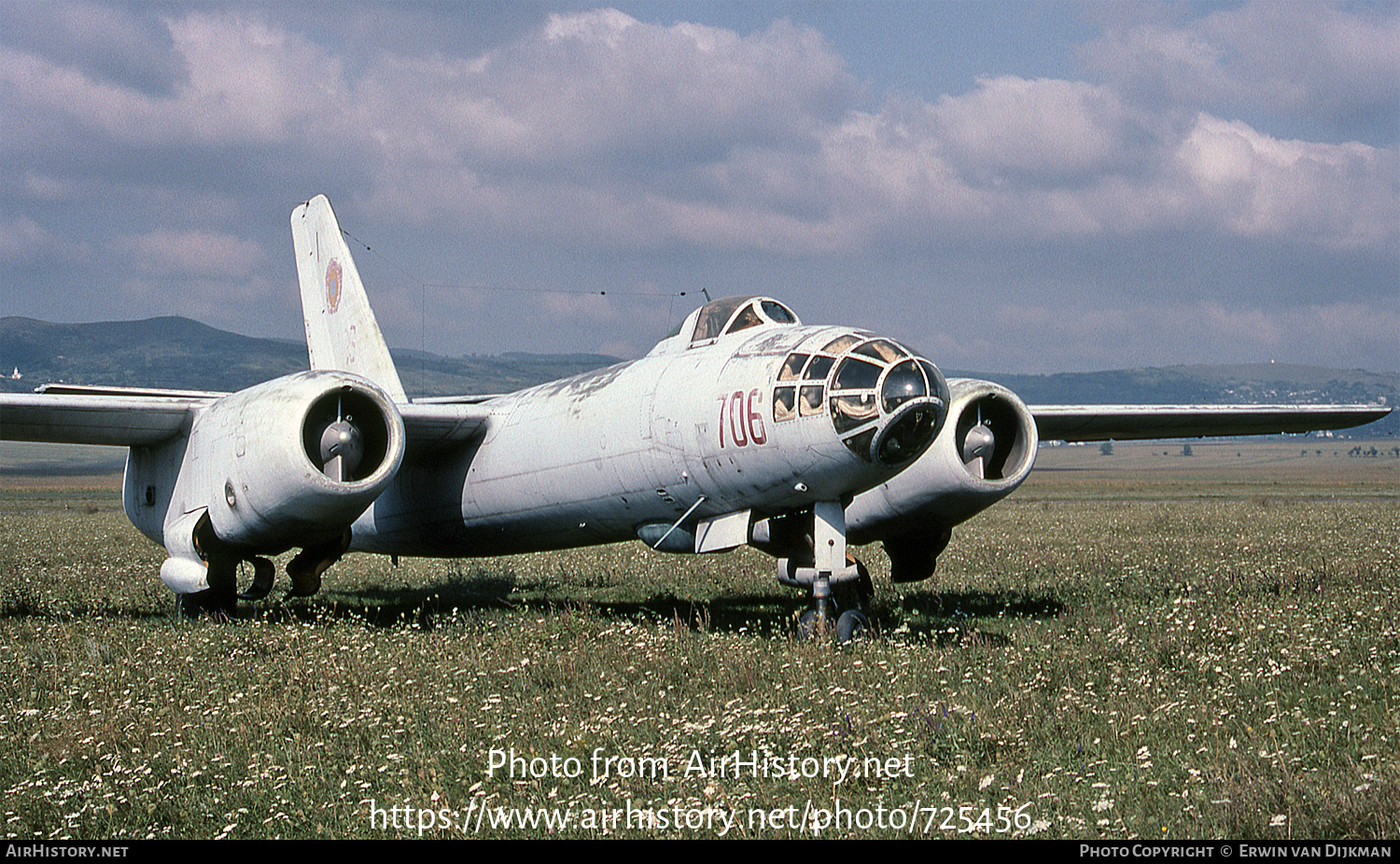 Aircraft Photo of 706 | Harbin H-5B | Romania - Air Force | AirHistory.net #725456