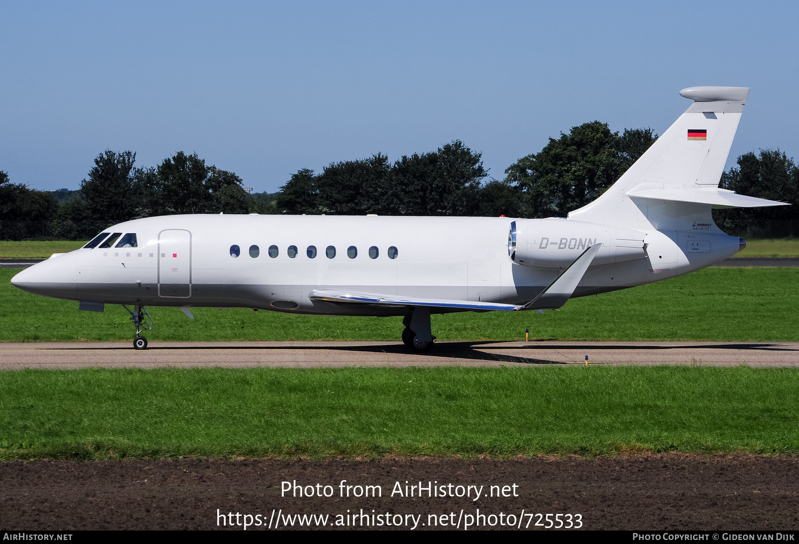 Aircraft Photo of D-BONN | Dassault Falcon 2000LX | AirHistory.net #725533