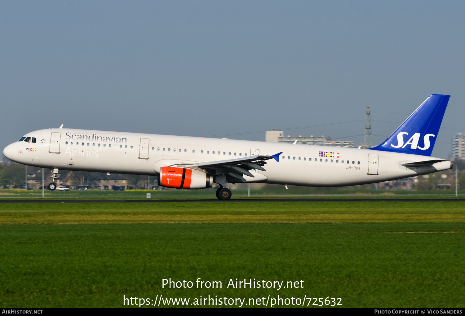 Aircraft Photo of LN-RKI | Airbus A321-232 | Scandinavian Airlines - SAS | AirHistory.net #725632