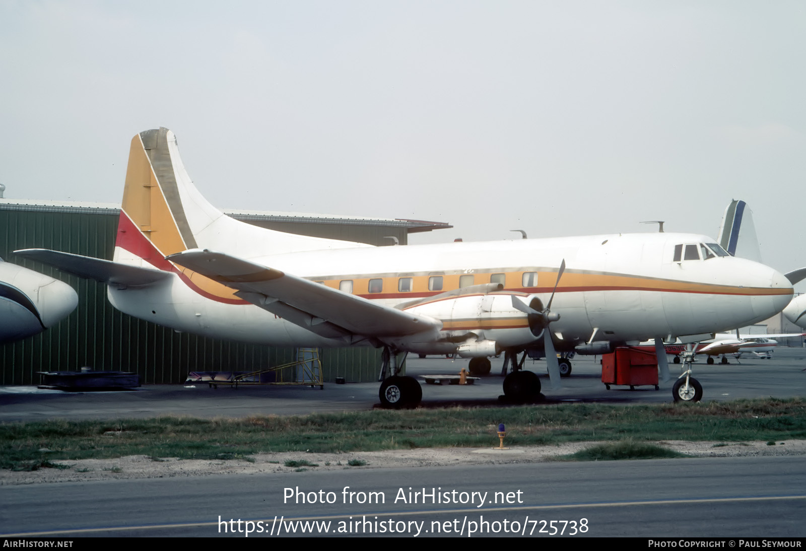 Aircraft Photo of N636X | Martin 404 | AirHistory.net #725738