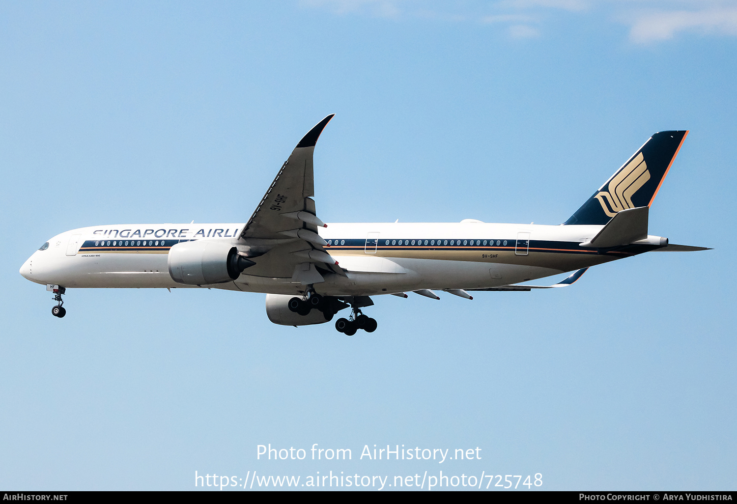 Aircraft Photo of 9V-SHF | Airbus A350-941 | Singapore Airlines | AirHistory.net #725748