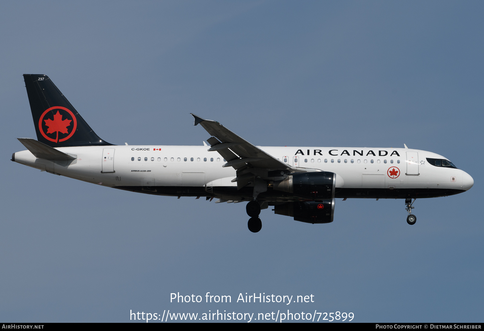 Aircraft Photo of C-GKOE | Airbus A320-214 | Air Canada | AirHistory.net #725899