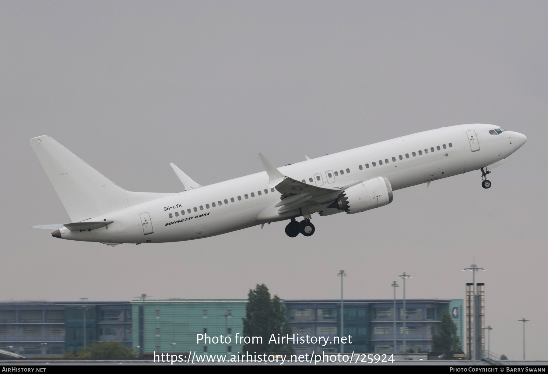 Aircraft Photo of 9H-LYR | Boeing 737-8 Max 8 | AirHistory.net #725924