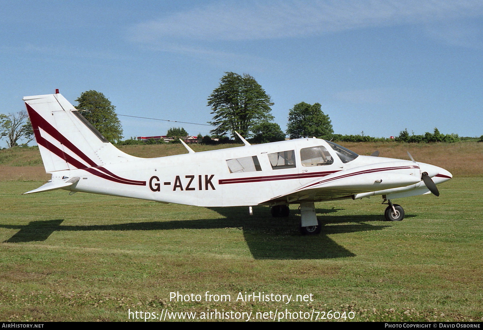 Aircraft Photo of G-AZIK | Piper PA-34-200 Seneca | AirHistory.net #726040