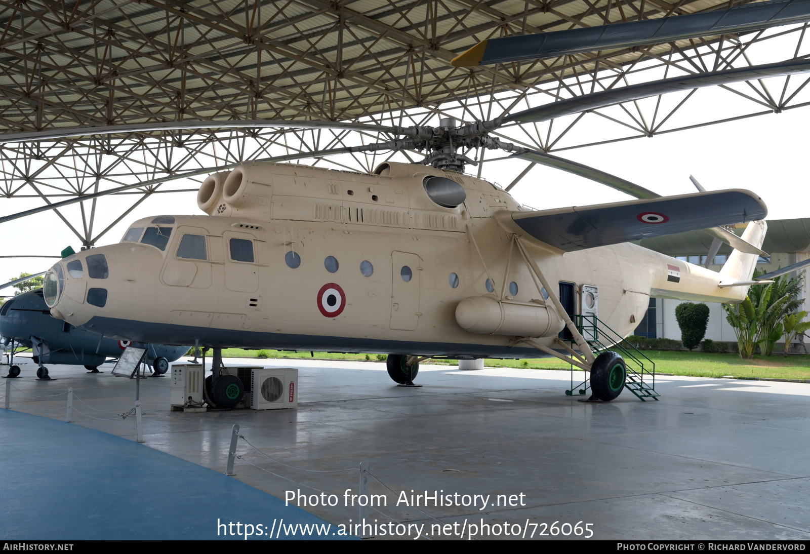 Aircraft Photo of 801 / ٨٠١ | Mil Mi-6 | AirHistory.net #726065