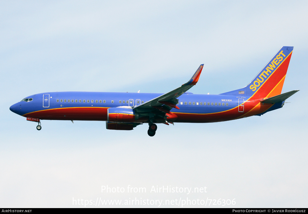 Aircraft Photo of N8316H | Boeing 737-8H4 | Southwest Airlines | AirHistory.net #726306