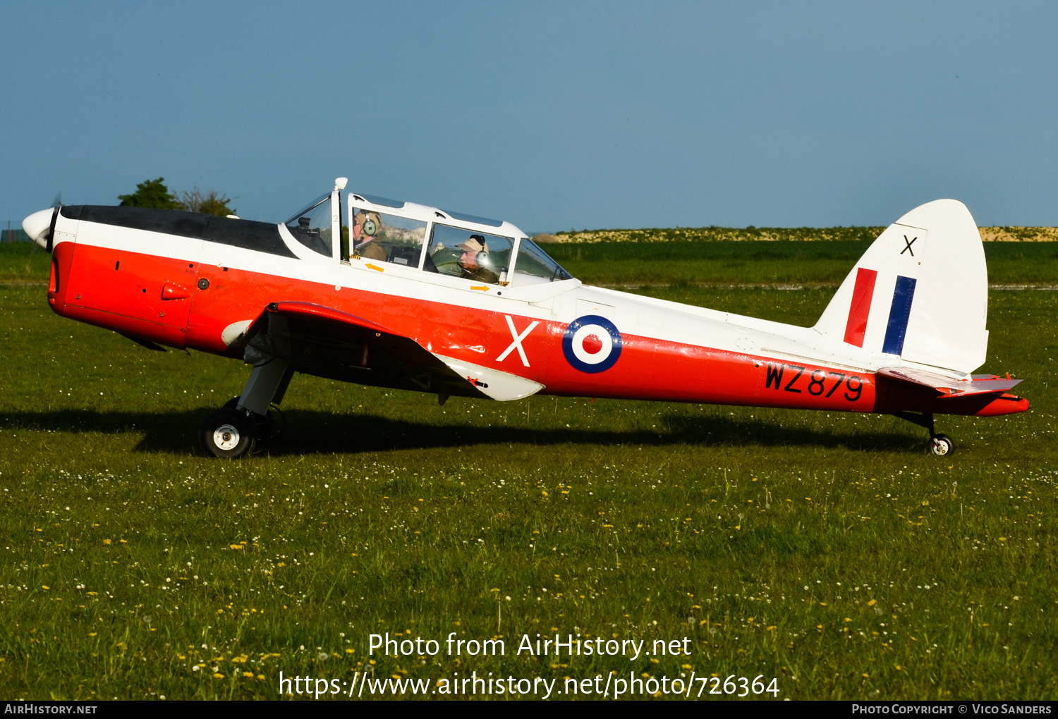 Aircraft Photo of G-BWUT / WZ879 | De Havilland DHC-1 Chipmunk Mk22 | UK - Air Force | AirHistory.net #726364