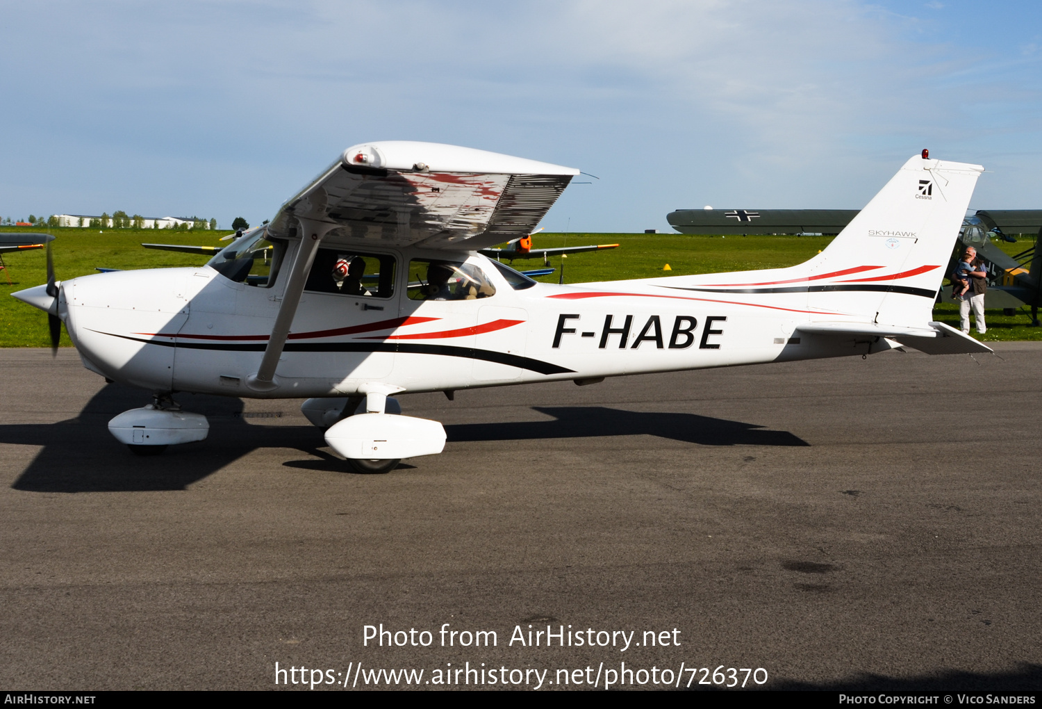 Aircraft Photo of F-HABE | Cessna 172R Skyhawk | AirHistory.net #726370