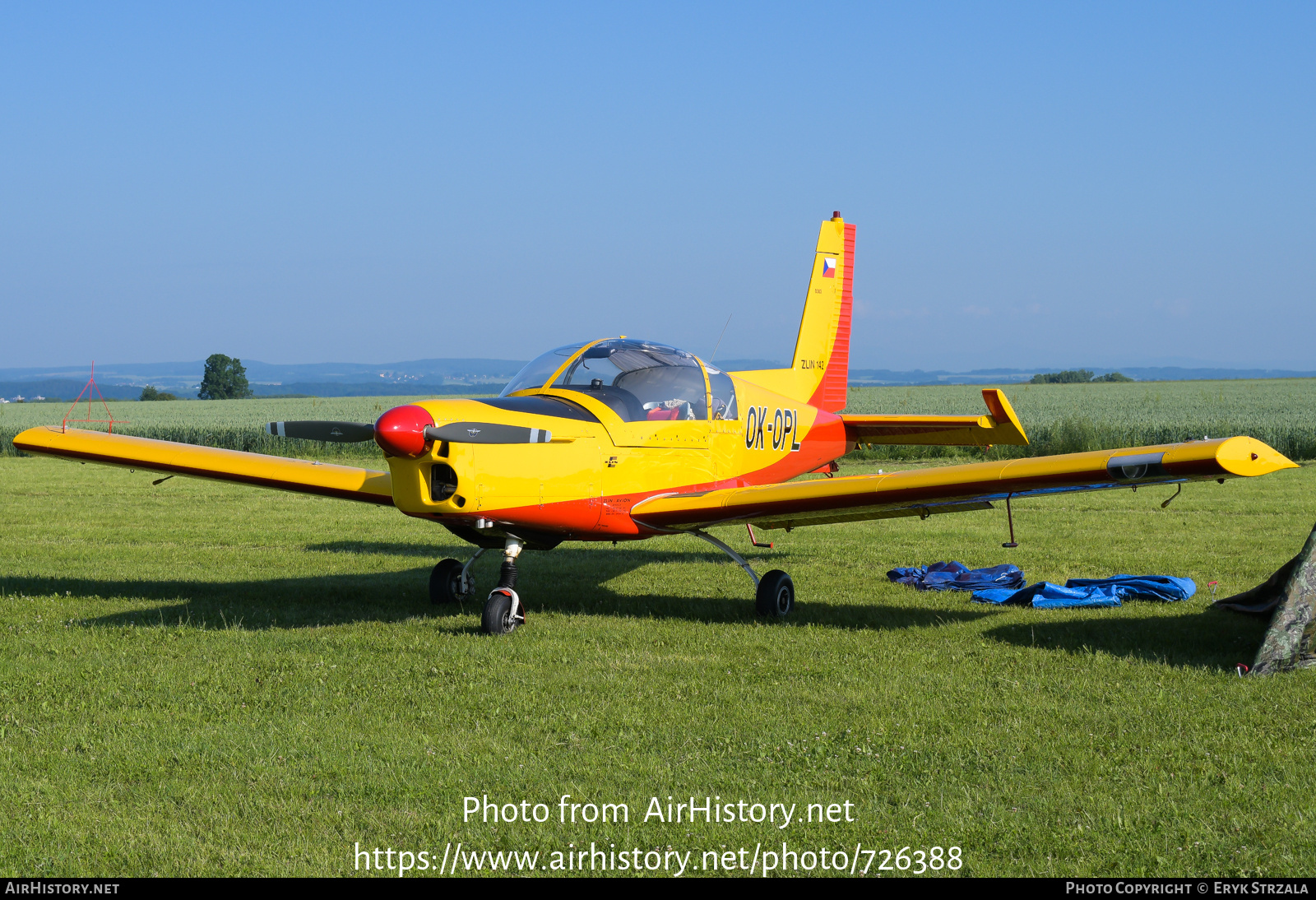 Aircraft Photo of OK-OPL | Zlin Z-142 | AirHistory.net #726388