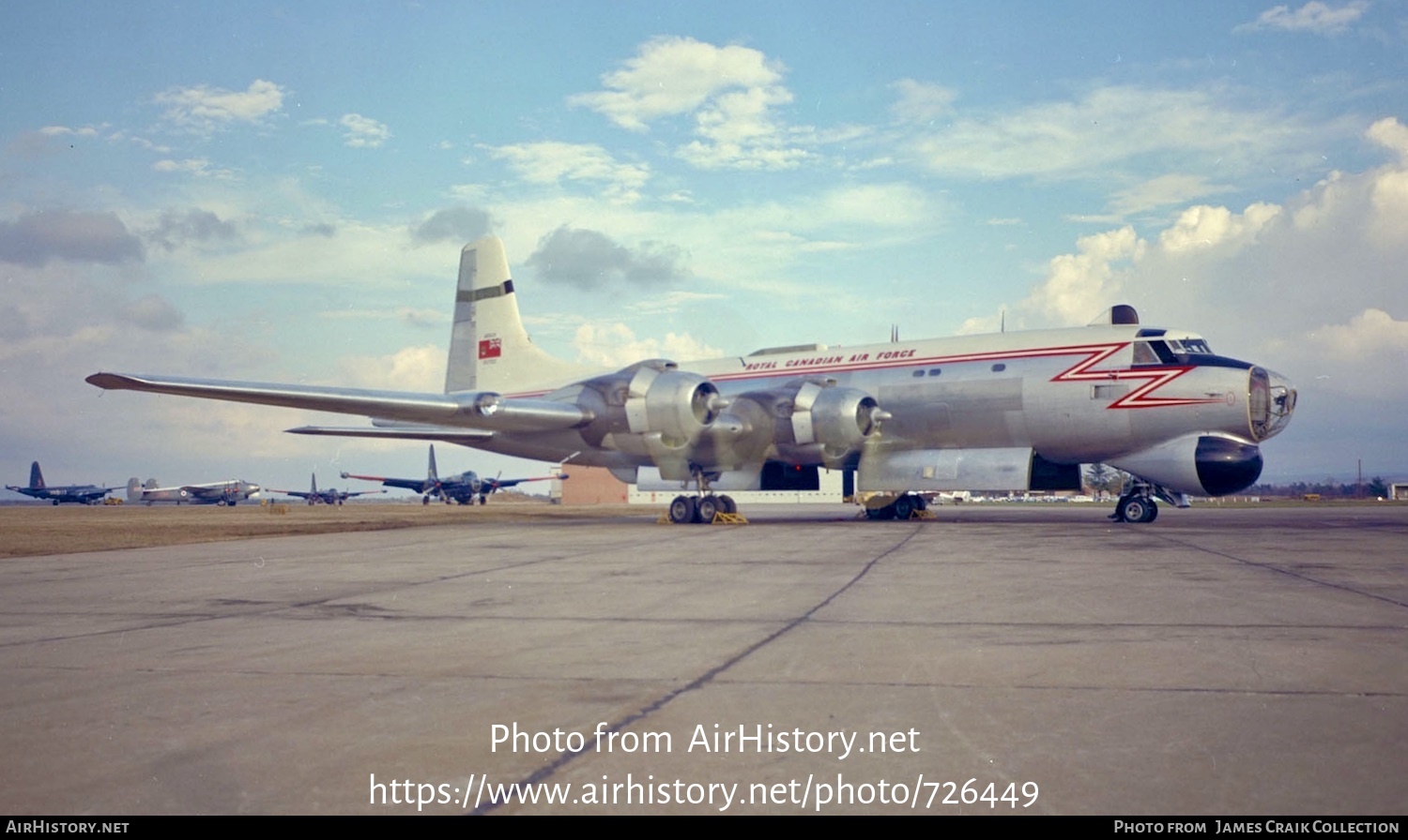 Aircraft Photo of 10722 | Canadair CP-107 Argus 1 (CL-28-1) | Canada - Air Force | AirHistory.net #726449