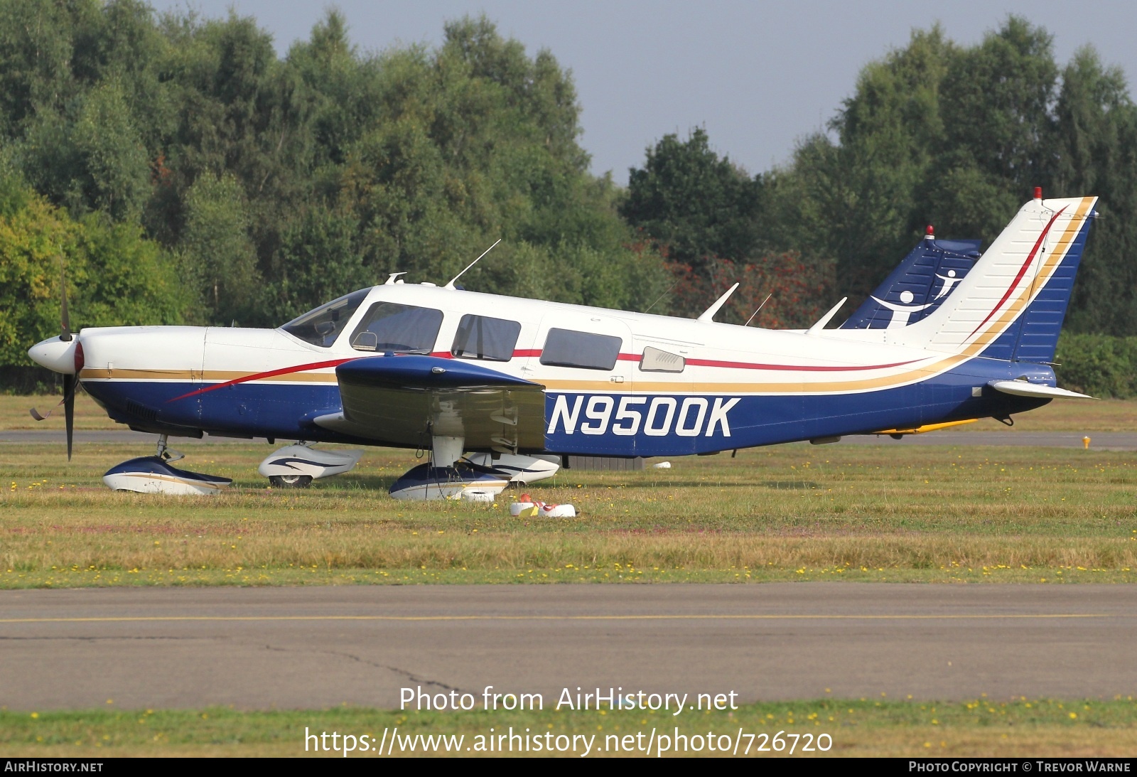 Aircraft Photo of N9500K | Piper PA-32-260 Cherokee Six | AirHistory.net #726720