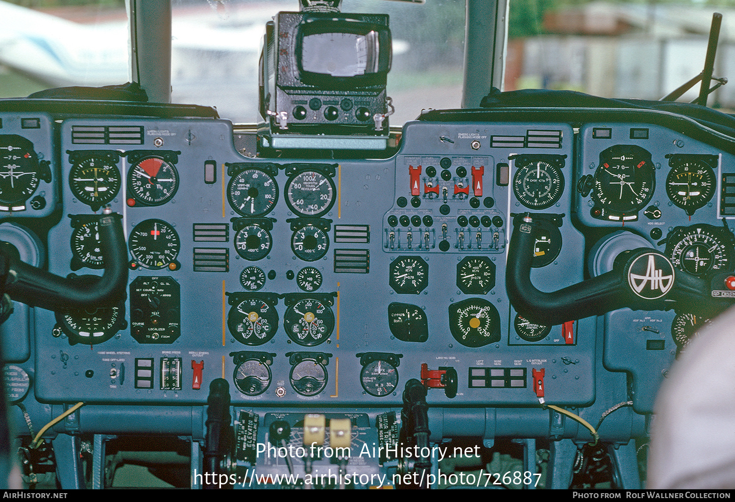 Aircraft Photo of YN-CBU | Antonov An-32 | Aeronica | AirHistory.net #726887