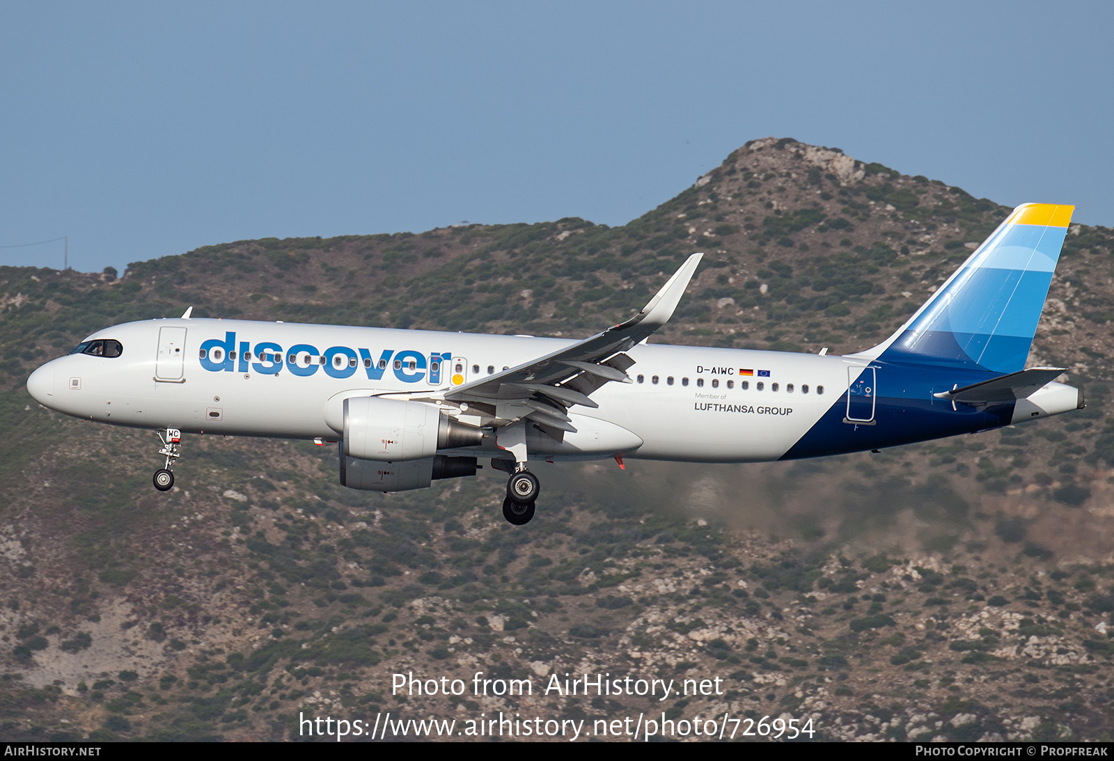 Aircraft Photo of D-AIWC | Airbus A320-214 | Discover Airlines | AirHistory.net #726954