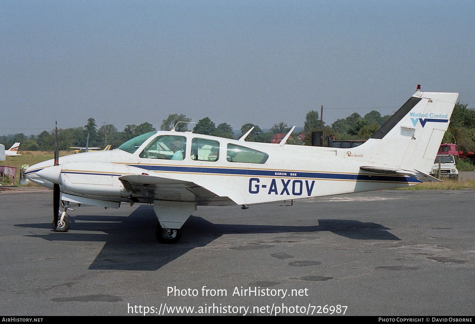 Aircraft Photo of G-AXOV | Beech 95-B55 Baron | Watford Control | AirHistory.net #726987