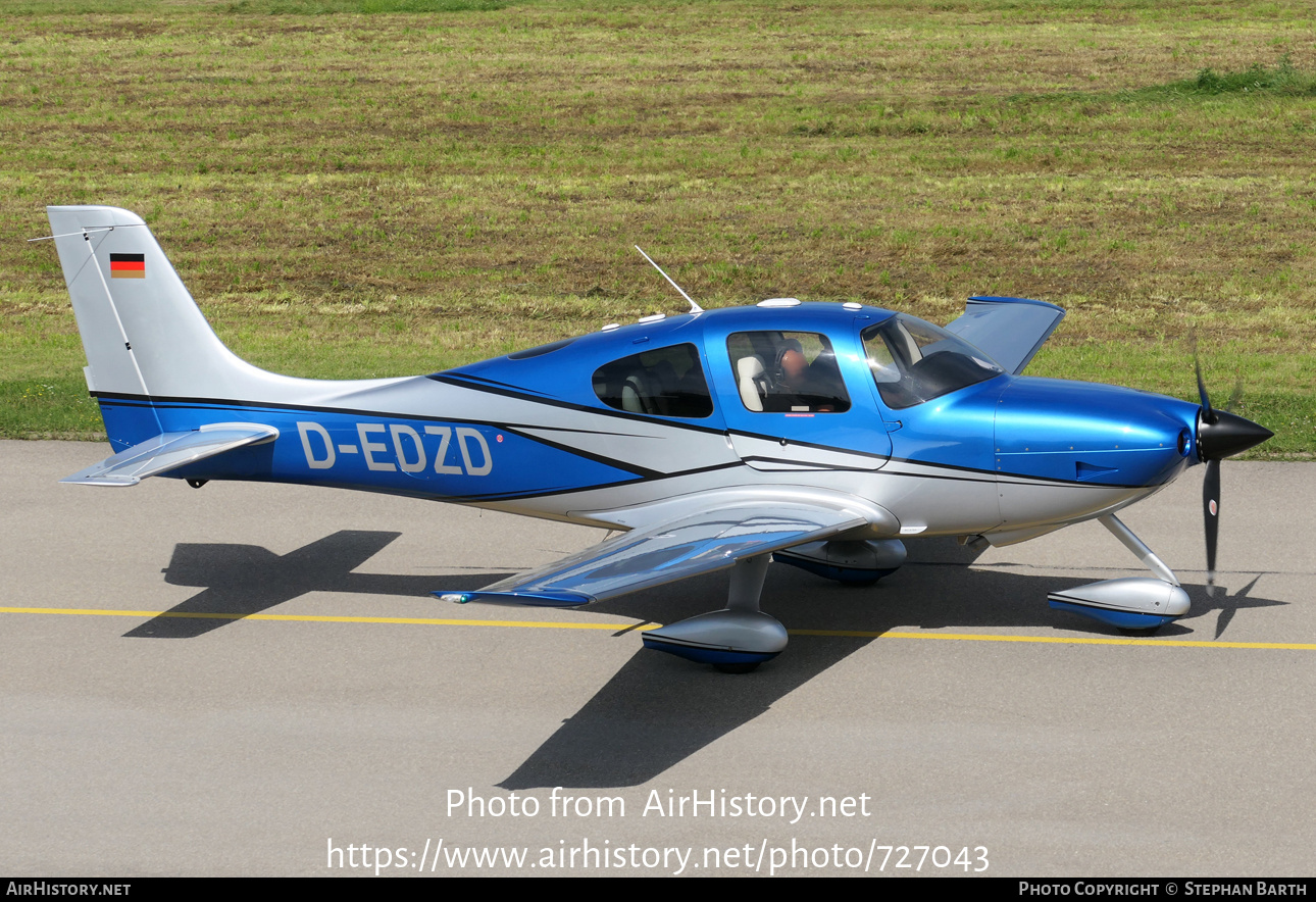 Aircraft Photo of D-EDZD | Cirrus SR-22 G3-GTS | AirHistory.net #727043