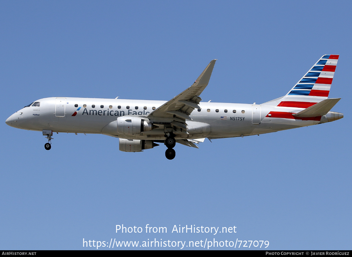 Aircraft Photo of N517SY | Embraer 175LR (ERJ-170-200LR) | American Eagle | AirHistory.net #727079