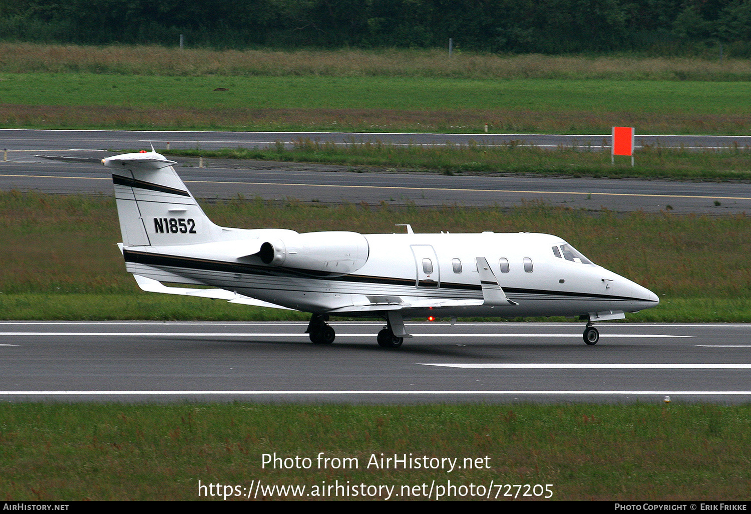 Aircraft Photo of N1852 | Gates Learjet 55ER | AirHistory.net #727205