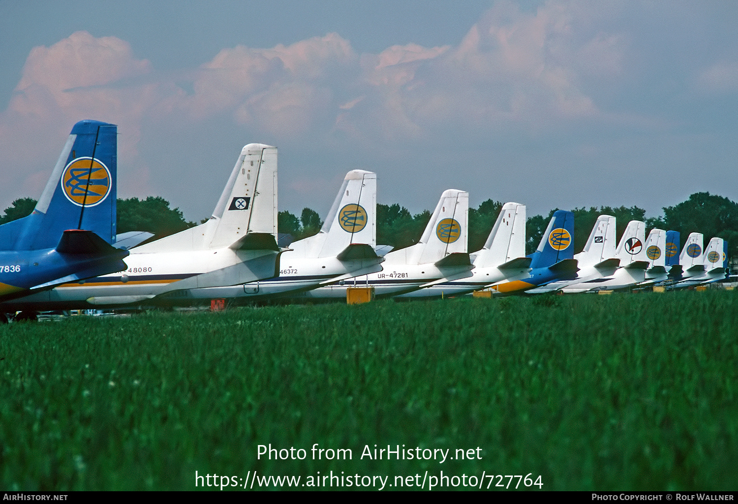 Aircraft Photo of UR-47281 | Antonov An-24B | Air Ukraine | AirHistory.net #727764