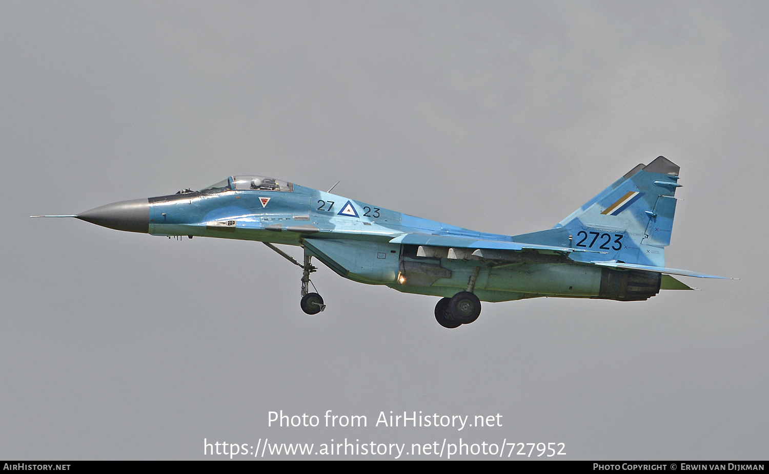 Aircraft Photo of 2723 | Mikoyan-Gurevich MiG-29 | Myanmar - Air Force | AirHistory.net #727952