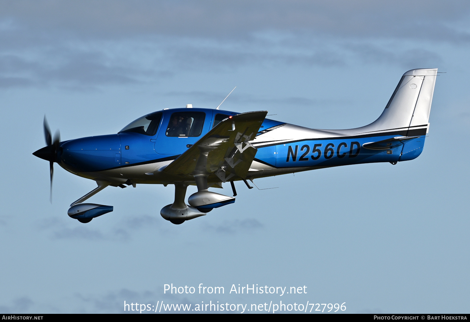 Aircraft Photo of N256CD | Cirrus SR-22T G7-GTS | AirHistory.net #727996