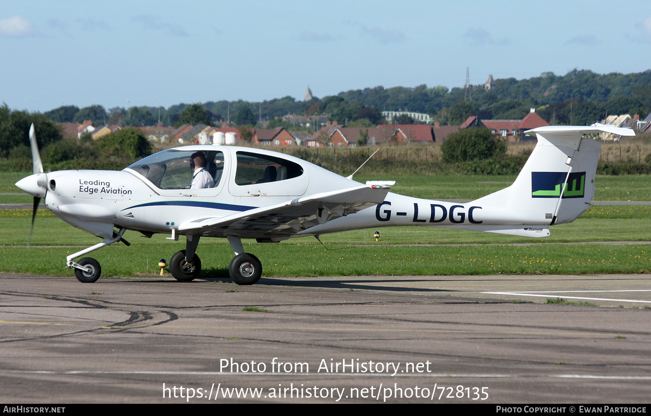 Aircraft Photo of G-LDGC | Diamond DA40D Diamond Star TDI | Leading Edge Aviation | AirHistory.net #728135