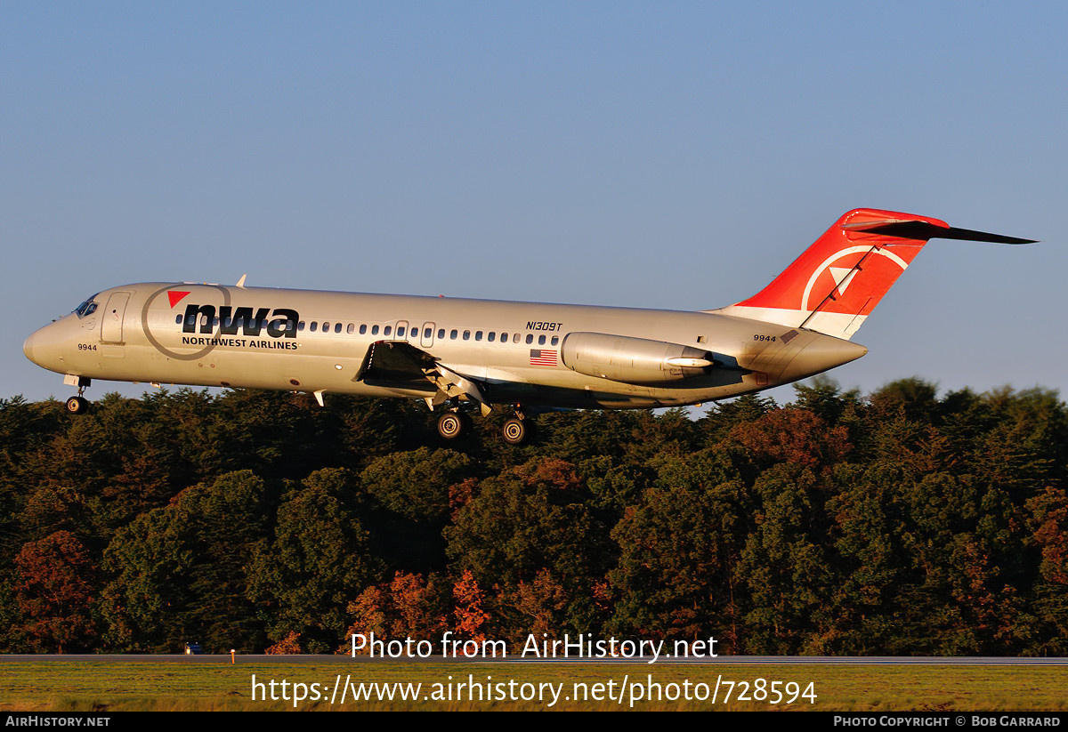 Aircraft Photo of N1309T | McDonnell Douglas DC-9-31 | Northwest Airlines | AirHistory.net #728594