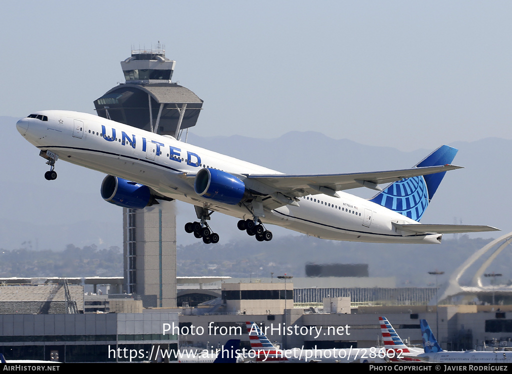 Aircraft Photo of N776UA | Boeing 777-222 | United Airlines | AirHistory.net #728602